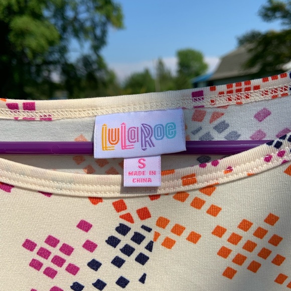 Lularoe Irma - Picture 3 of 3